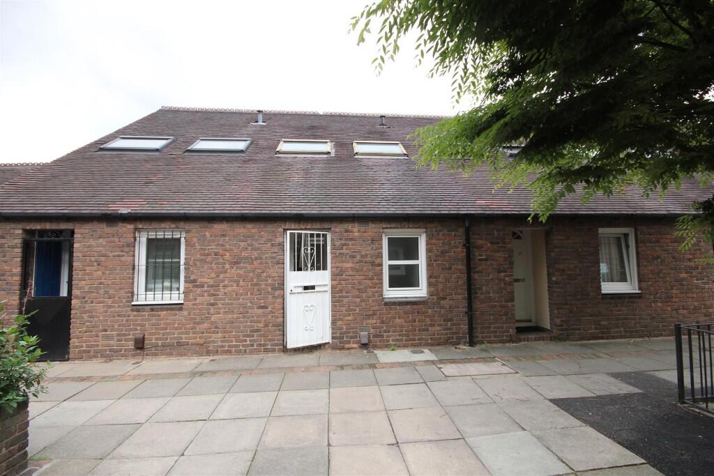 Main image of property: Hazel Way, London, SE1