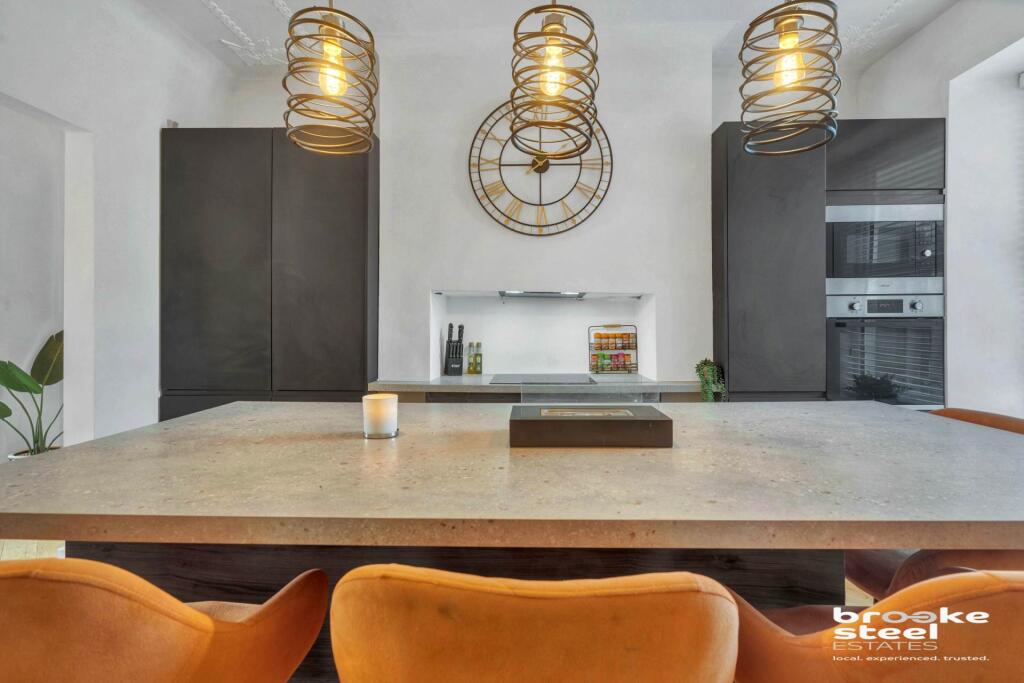 Main image of property: Woodlands View, Weir