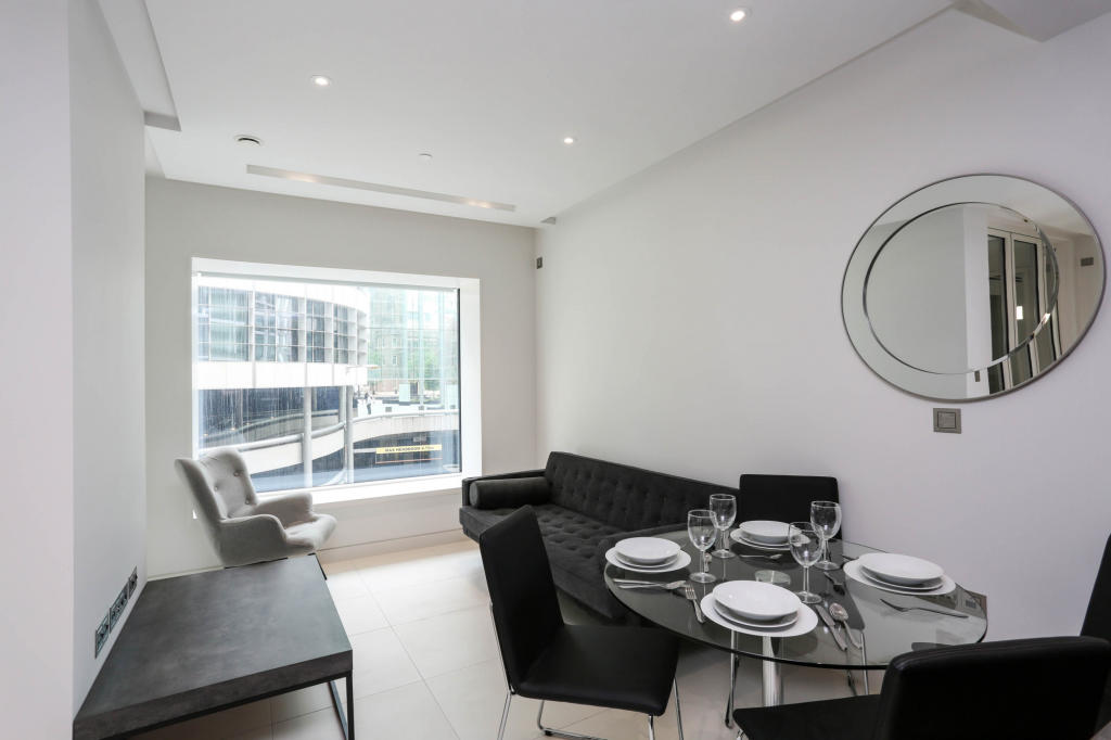 1 bedroom apartment for sale in Sugar Quay, 1 Water Lane, London, EC3R