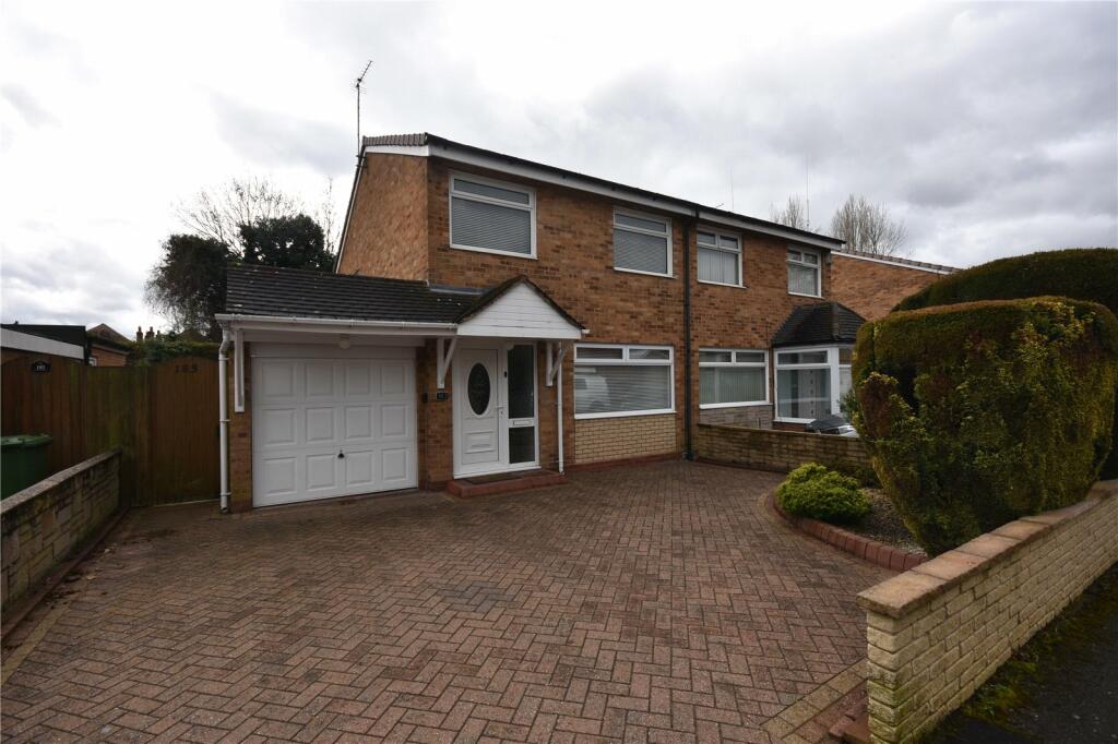 3 bedroom semidetached house for sale in Whitebeam Road, Chelmsley