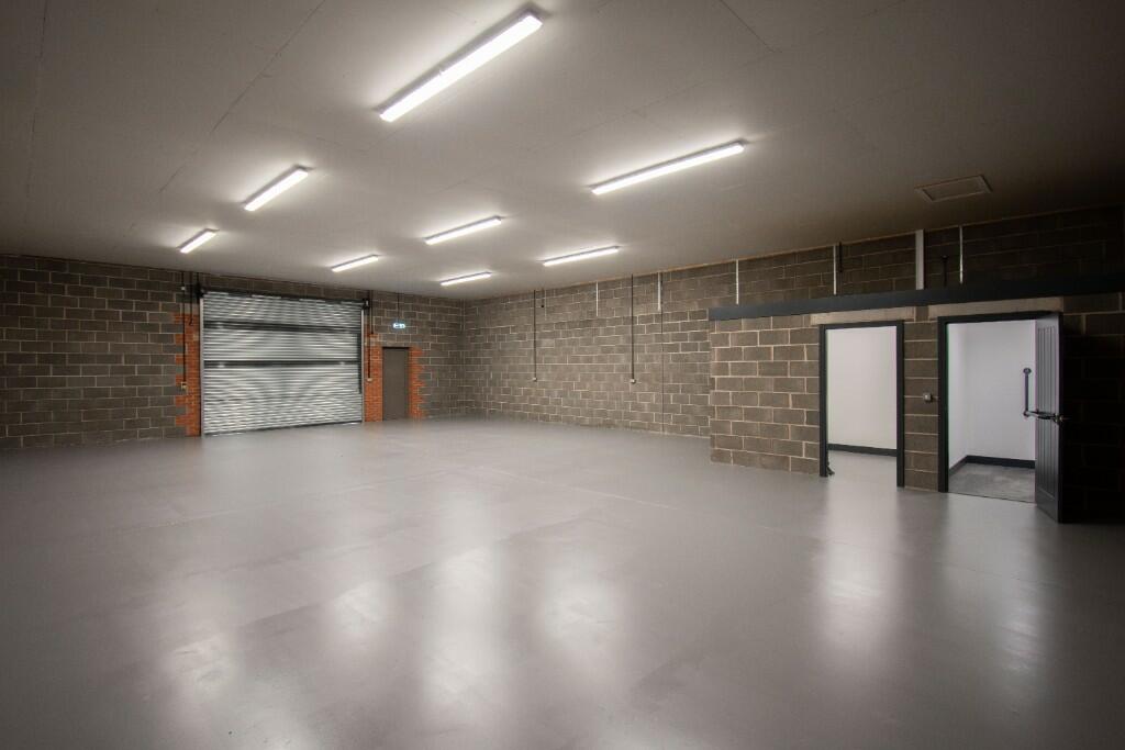 Commercial property for rent in Nickerson Way, Holton le Clay, DN36