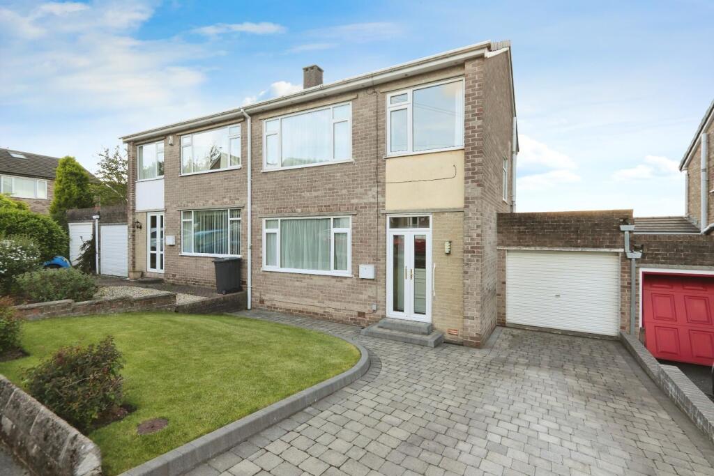 Main image of property: Barnfield Close, Sheffield