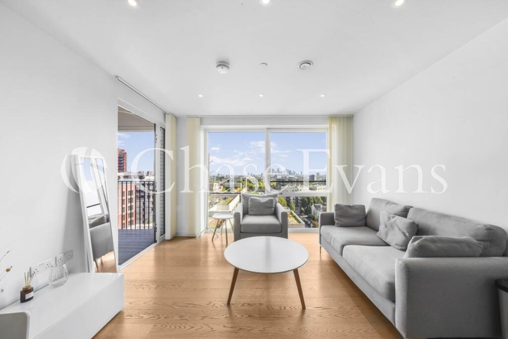 Main image of property: Sayer Street, Elephant & Castle, London, SE17