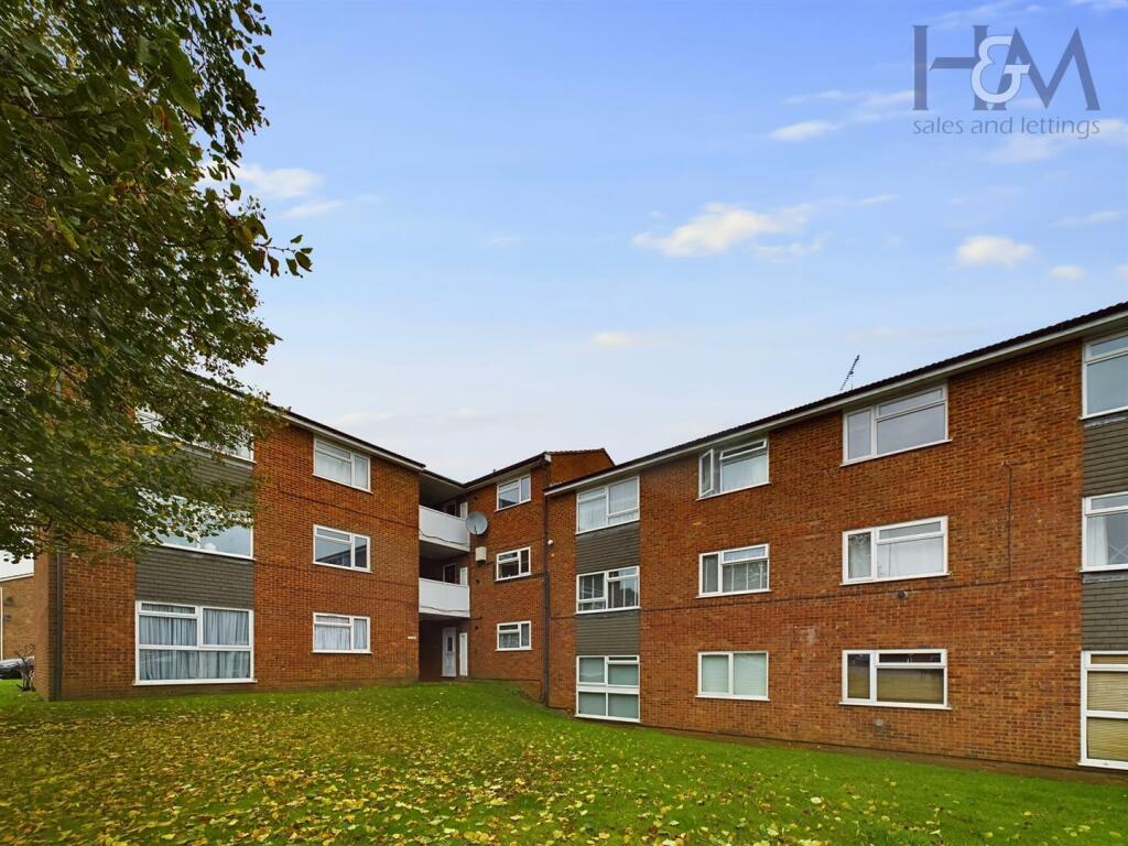 Main image of property: Woburn Close, Stevenage, SG2 8SW