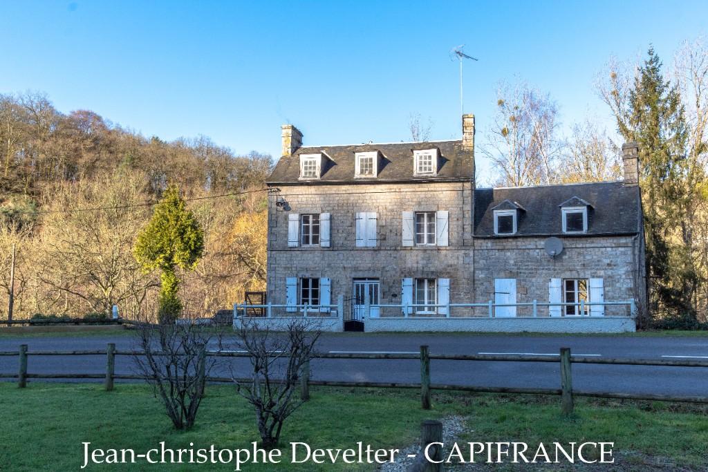 4 bedroom detached house for sale in Domfront, Orne, Normandy, France