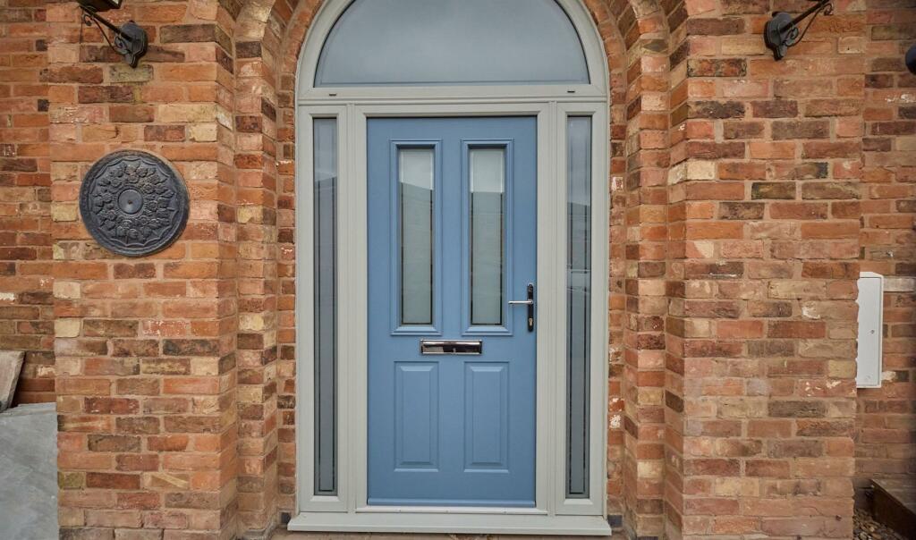 2 bedroom apartment for rent in Windsor Street, Burbage, LE10