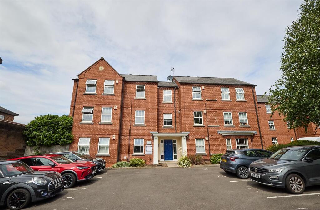 Main image of property: Upper Bond Street, Hinckley