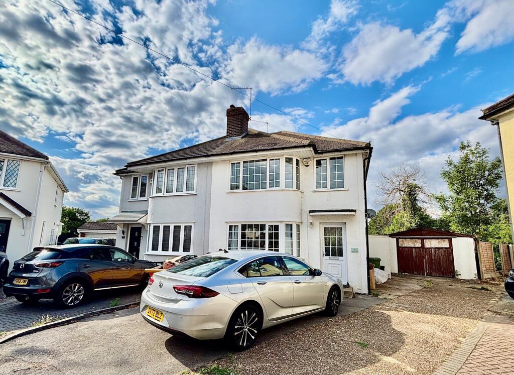 Main image of property: Chestnut Close, Hornchurch, RM12