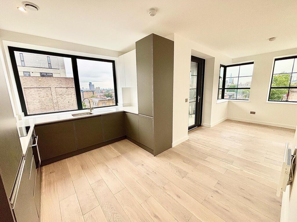 Main image of property: Caroline Street, Limehouse, E1