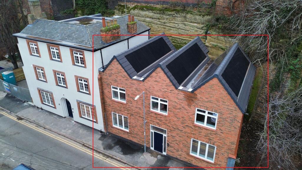 Main image of property: Cliff Road, Nottingham, NG1