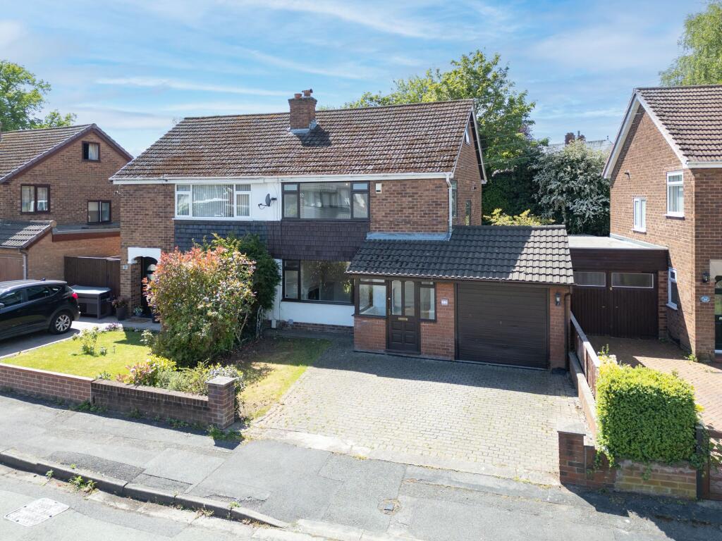 Main image of property: Kenilworth Drive, Padgate, WA1