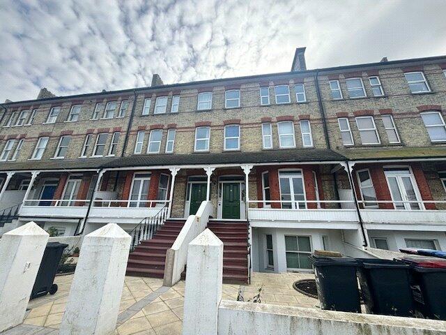 1 bedroom flat for rent in Westgate Bay Avenue, Westgate-on-Sea, Kent, CT8