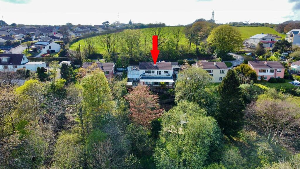 4 bedroom detached house for sale in Camelford PL32