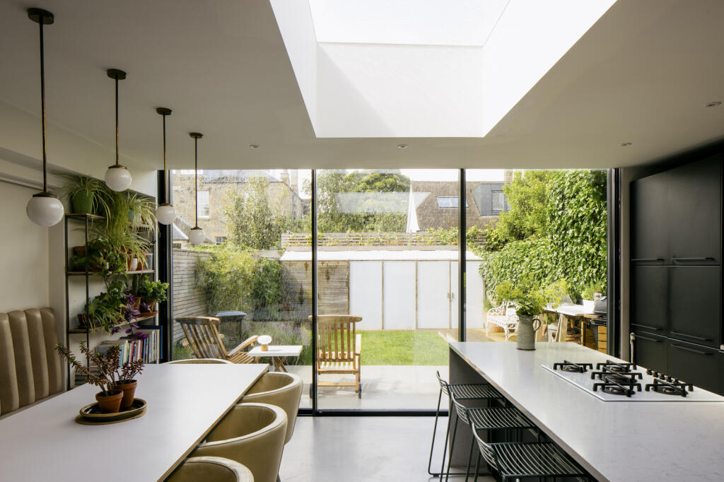 3 bedroom semidetached house for sale in Summerside Street, Edinburgh, EH6