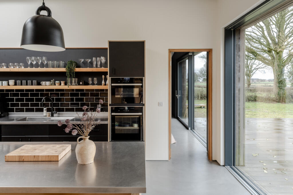 Additional property image - Bennetts Lane, Wells, Somerset