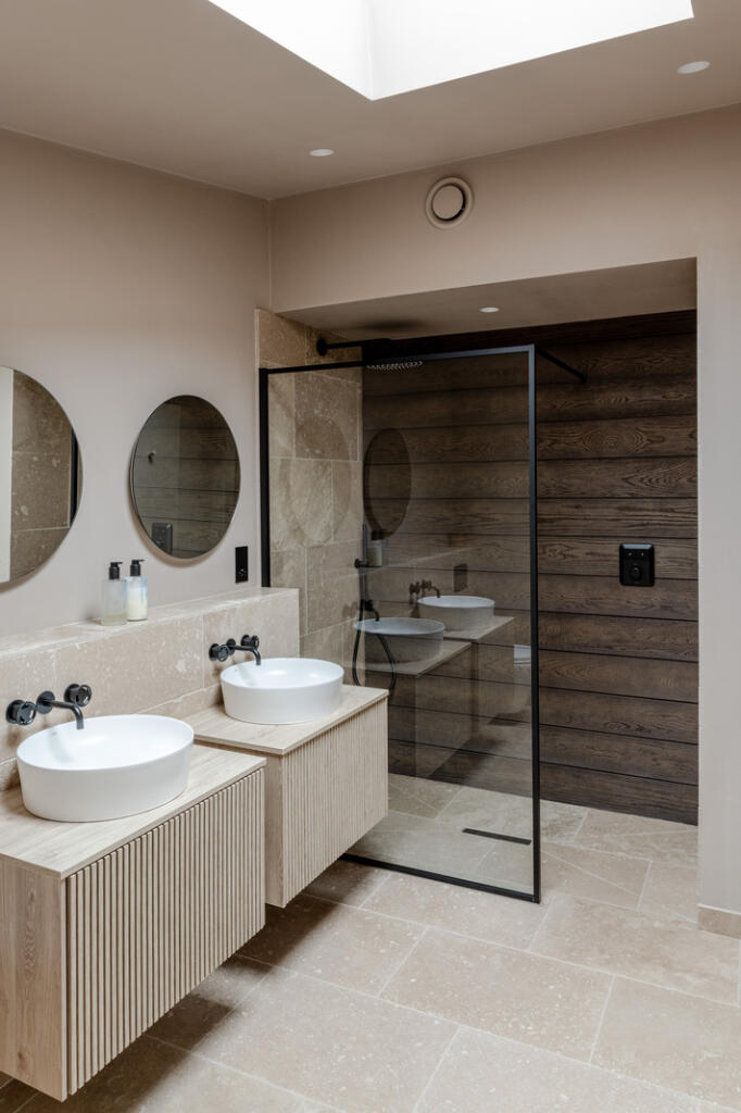 Additional property image - Bennetts Lane, Wells, Somerset