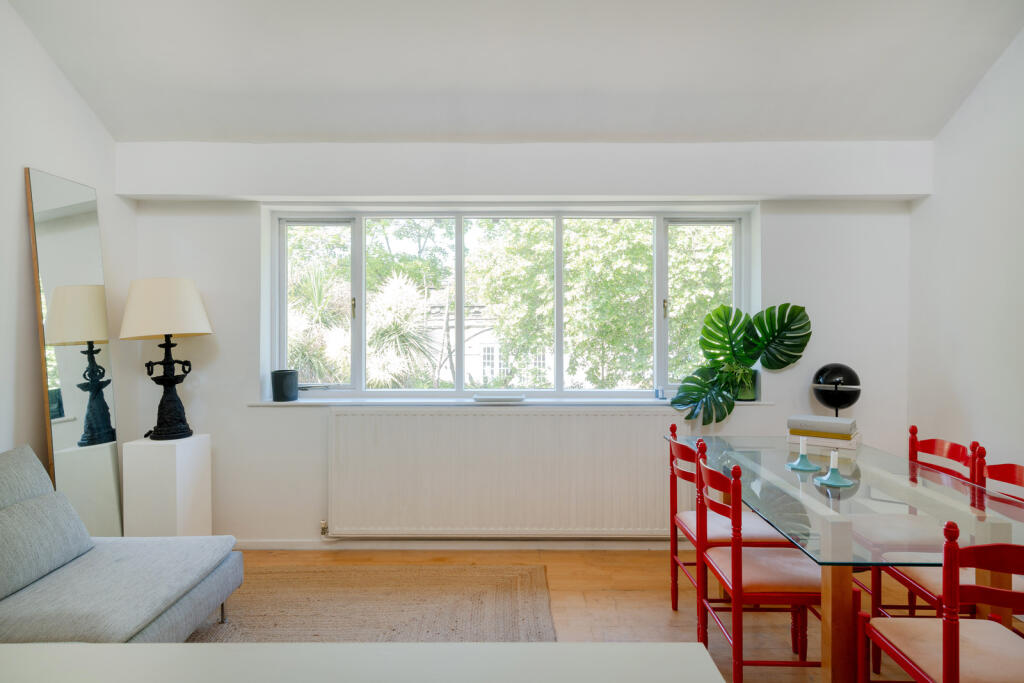 Main image of property: Wesley Square, London W11