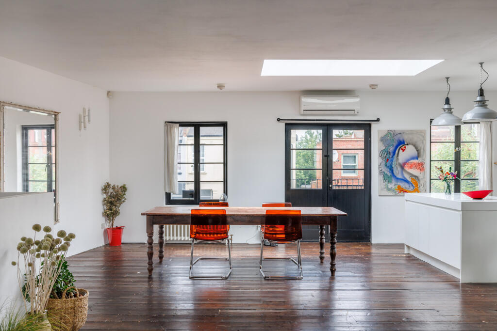 Main image of property: St Johns Avenue, St Johns Avenue, London NW10