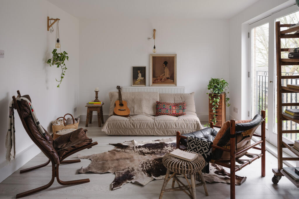 Main image of property: St Matthew's Row, London E2