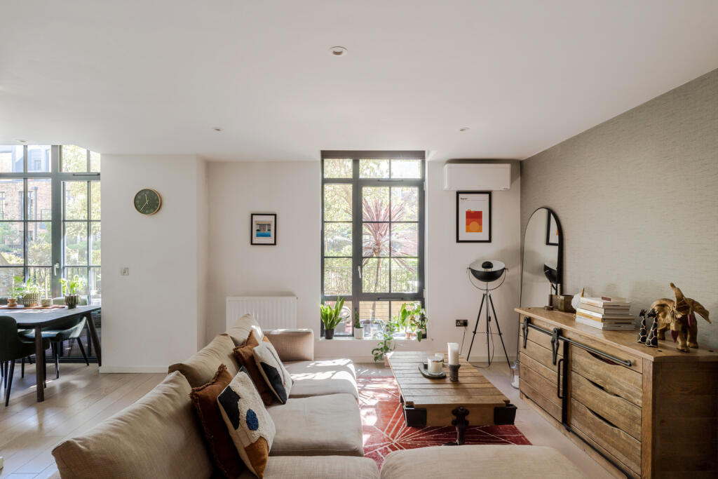 Main image of property: Valentine Place, London SE1