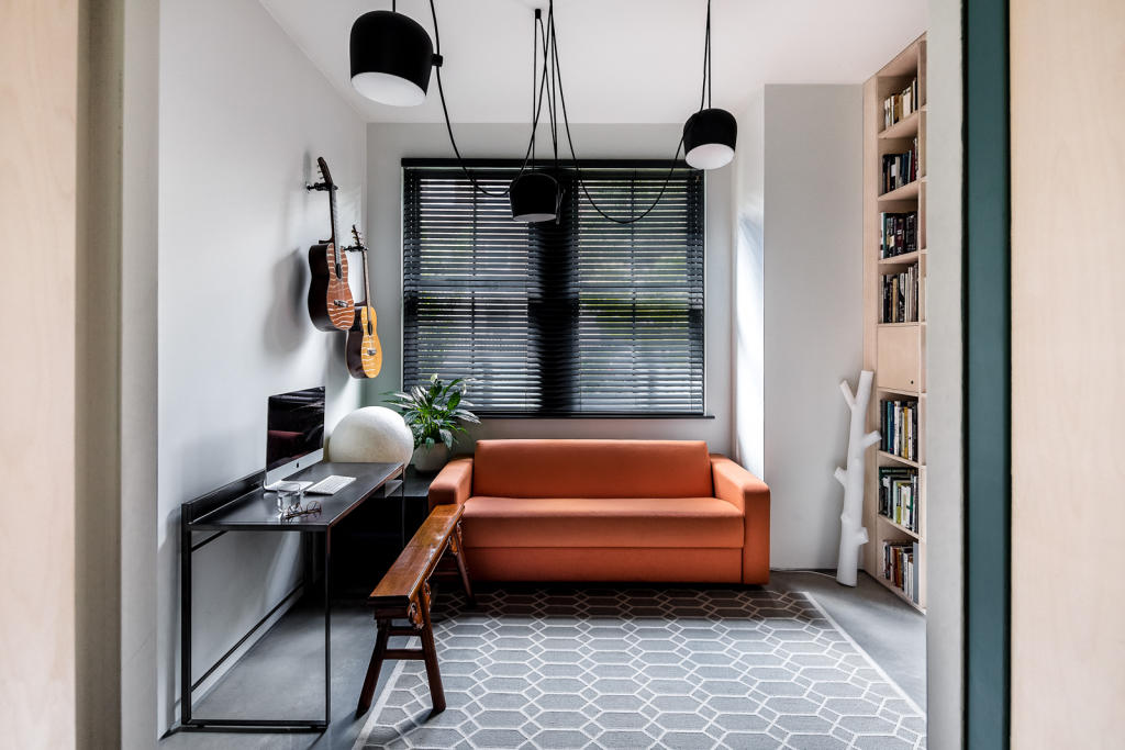 4 bedroom terraced house for sale in Calais Street, London SE5