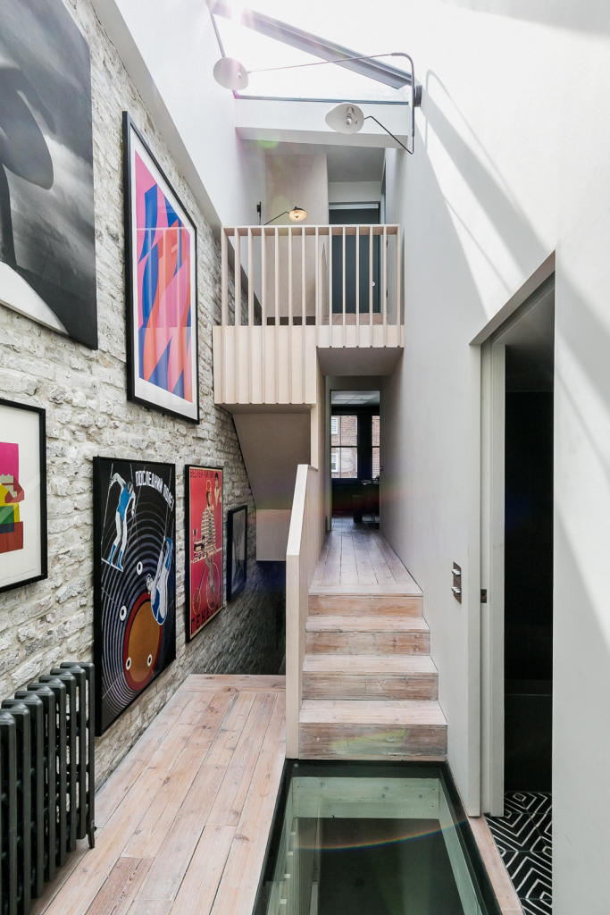 4 bedroom terraced house for sale in Calais Street, London SE5