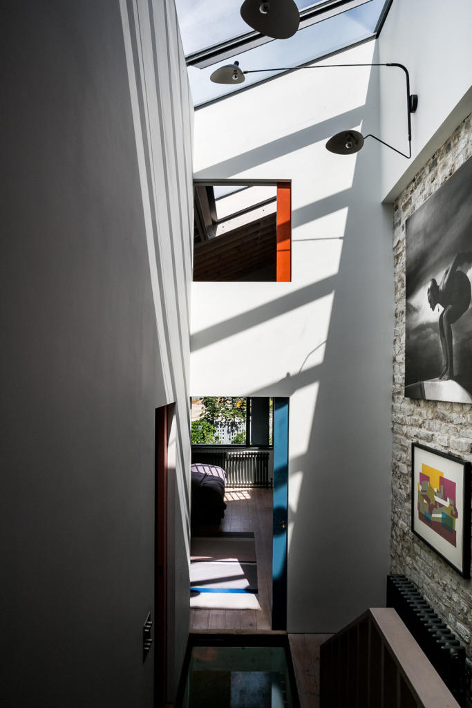 4 bedroom terraced house for sale in Calais Street, London SE5