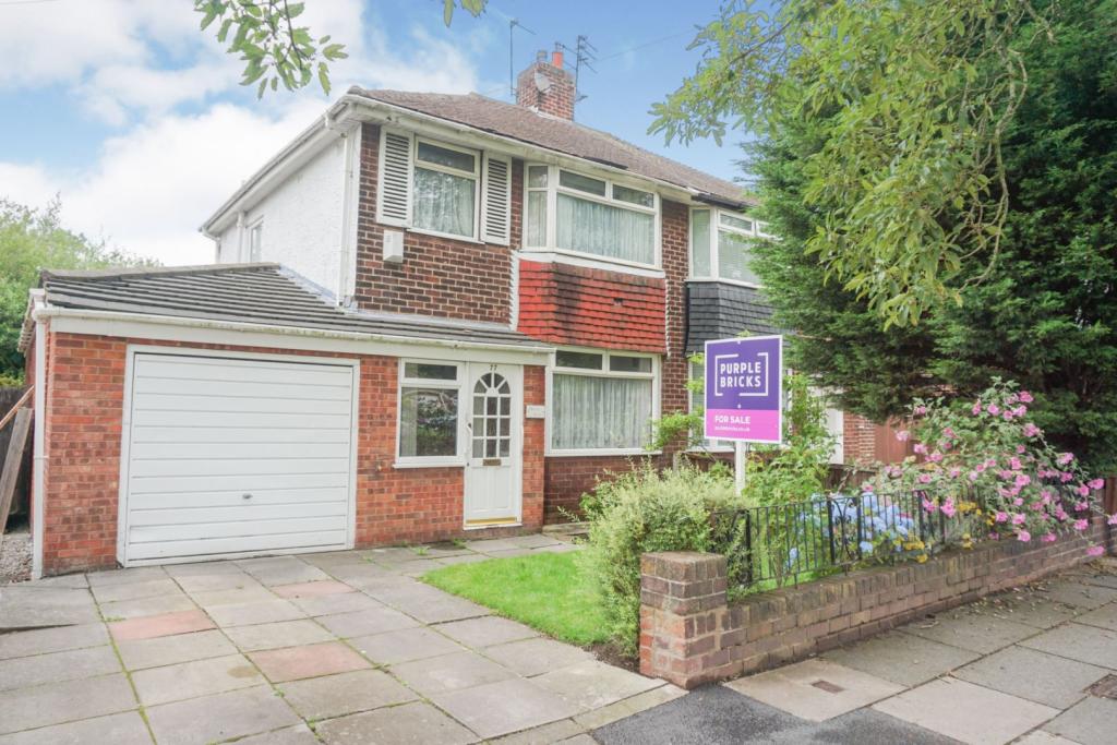 3 bedroom semidetached house for sale in Hillfoot Avenue, Liverpool, L25
