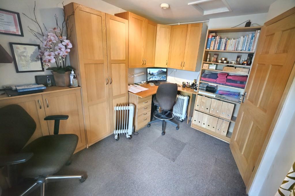 4 bedroom character property for sale in Market Place, Brewood