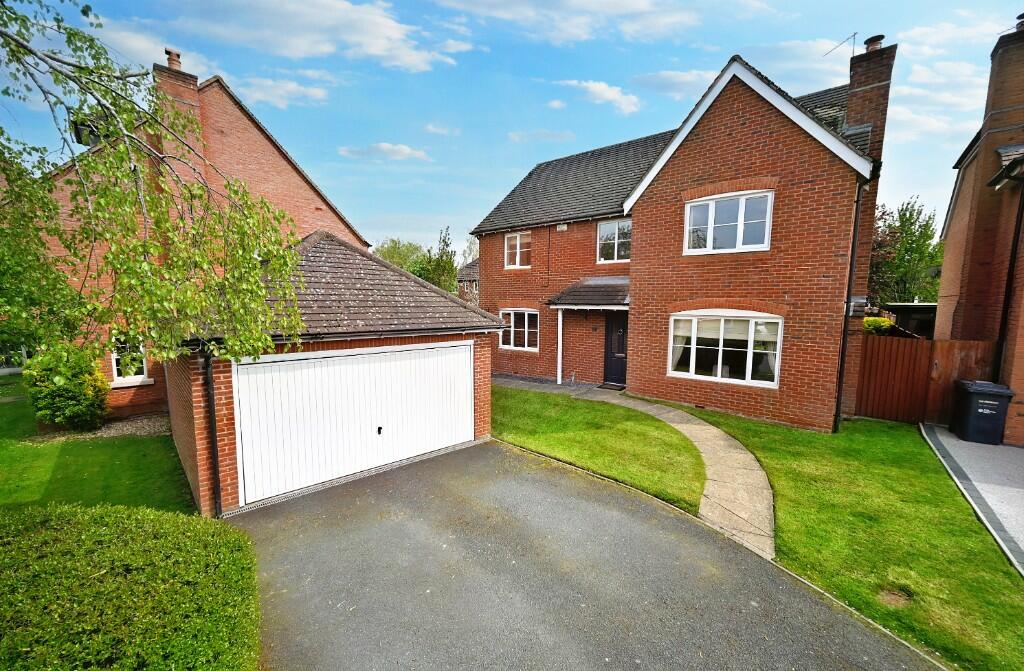 4 bedroom detached house for sale in Meadowbrook Gardens, Codsall