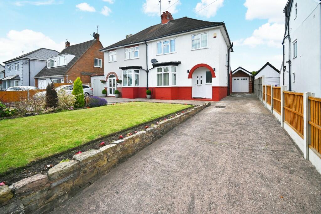 3 bedroom semidetached house for sale in Trysull Road, Finchfield