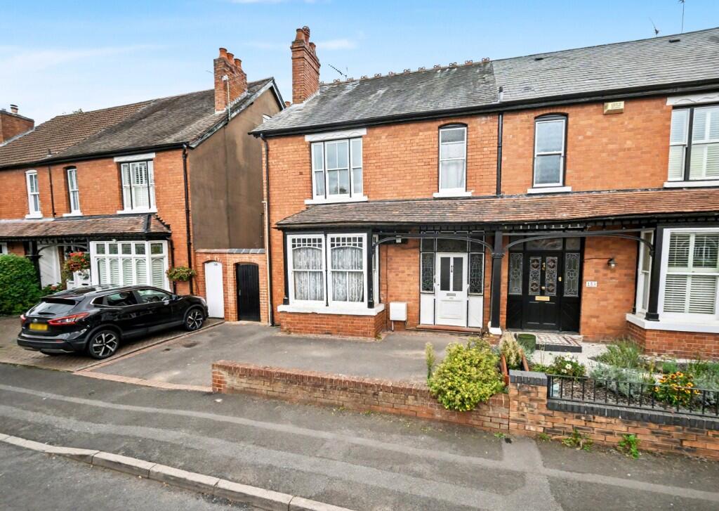 4 bedroom semi-detached house