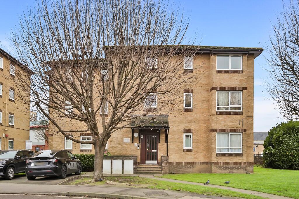 Main image of property: Chaucer Drive, London, SE1
