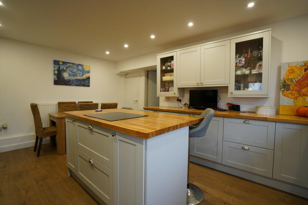 Additional property image - 53 Edward Street