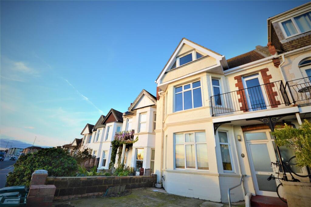 Main image of property: Kingsway, Hove