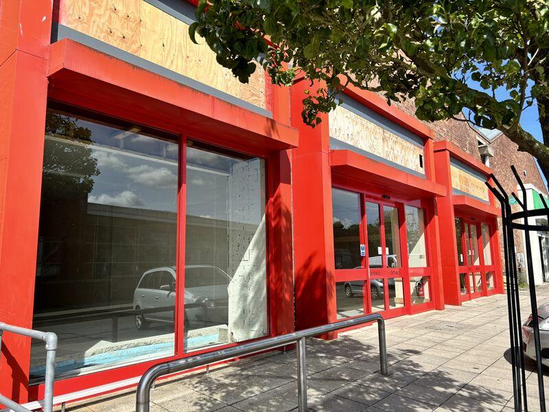 Commercial property to lease in Newgate, Beccles, NR34