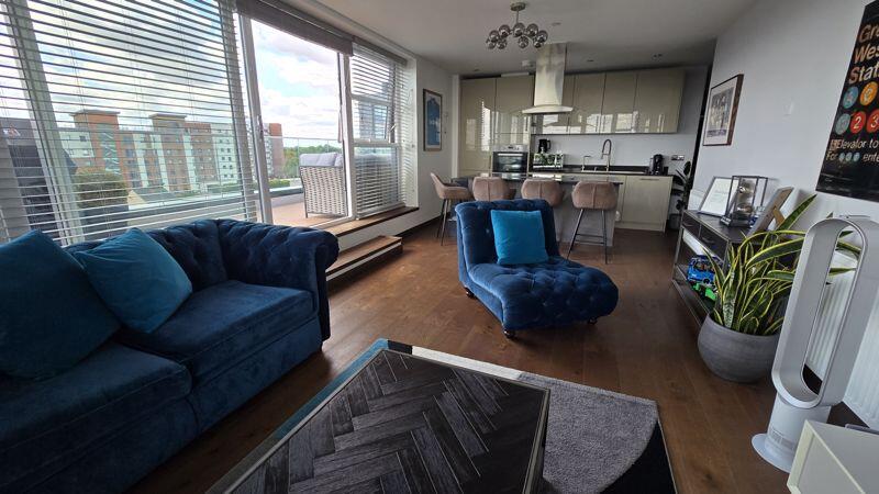 Main image of property: PENTHOUSE APARTMENT @ FLETTON QUAYS
