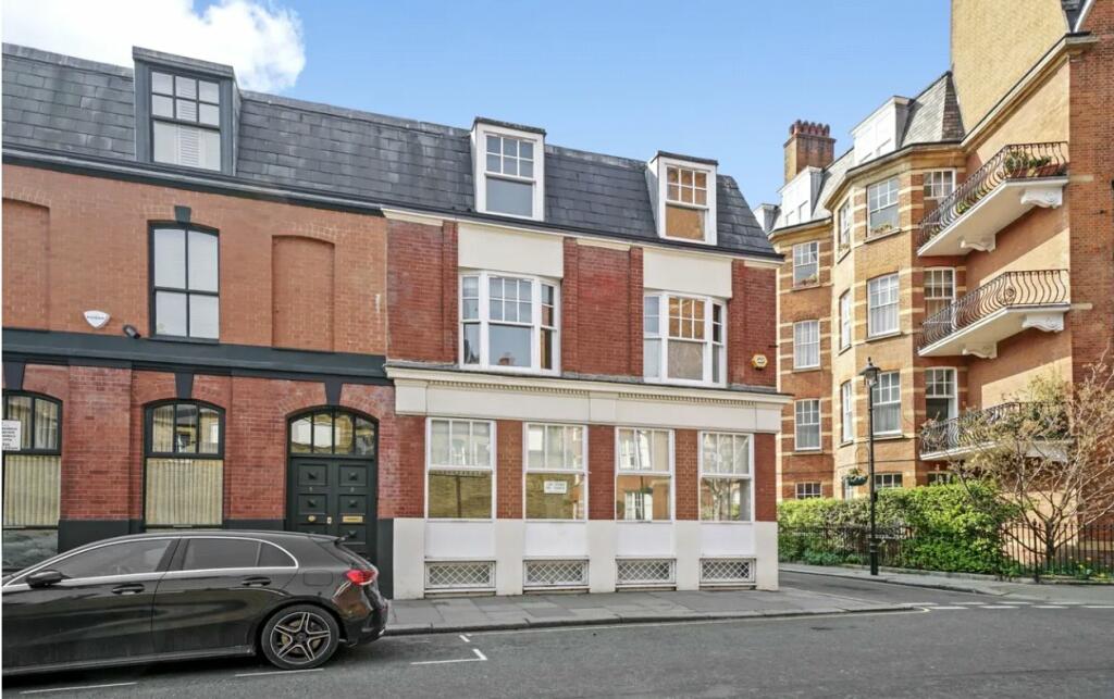 3 bedroom town house for rent in Greencoat Place, London, SW1P