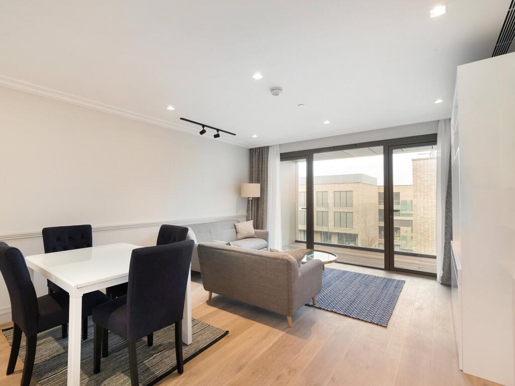 Main image of property: Queen's Wharf, 2 Crisp Road, W6