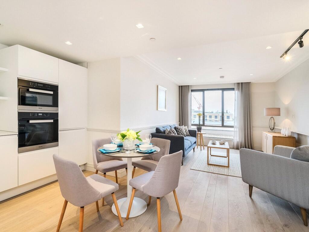 Main image of property: Queen's Wharf, 2 Crisp Road, W6