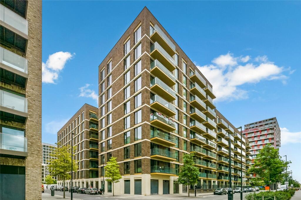 Main image of property: Clipper Street, London, E16