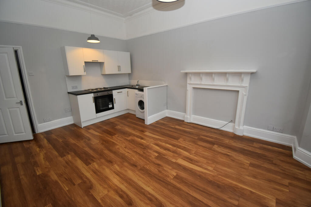 Additional property image - 2 Albany Terrace, Leamington Spa, Warwickshire, CV32