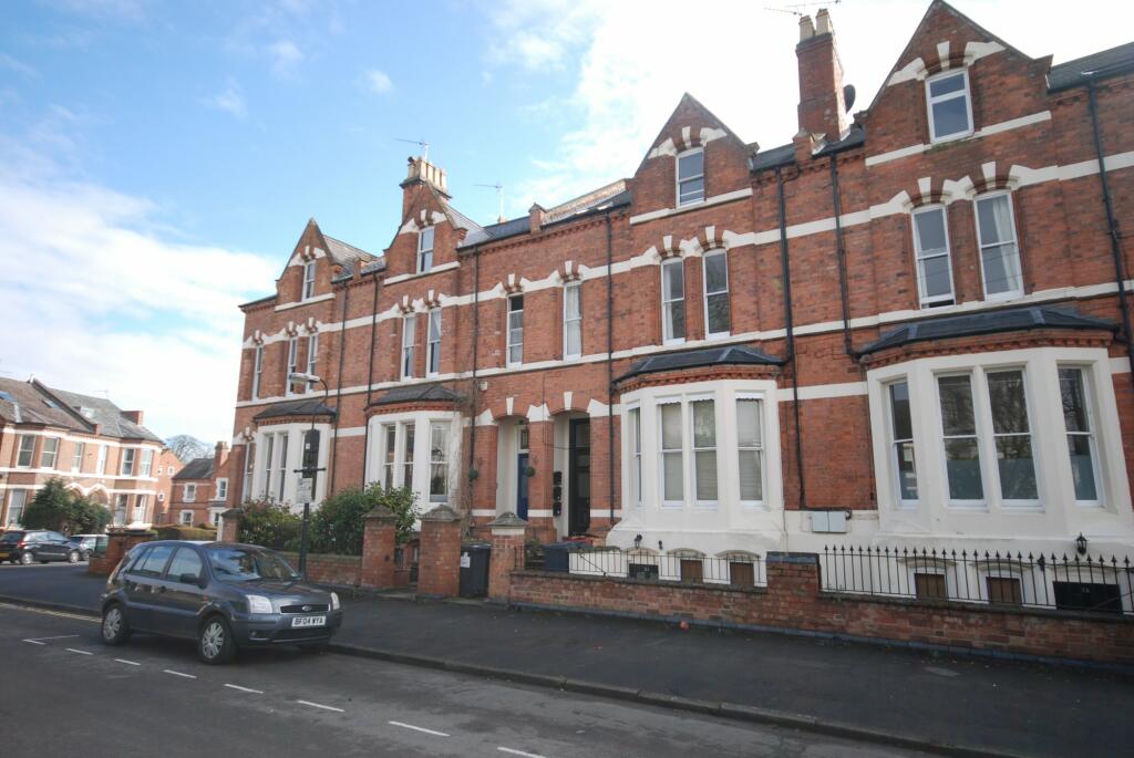 1 bedroom apartment for rent in 7a, Milverton Terrace, Leamington Spa, CV32