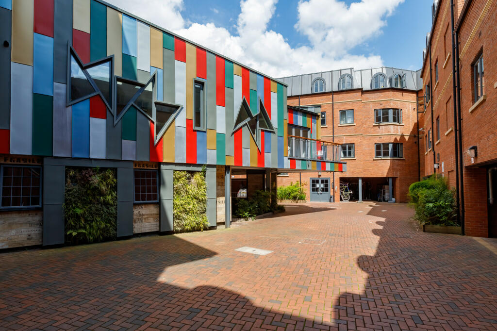 Additional property image - Station House, Old Warwick Road, Leamington Spa, Warwickshire, CV31