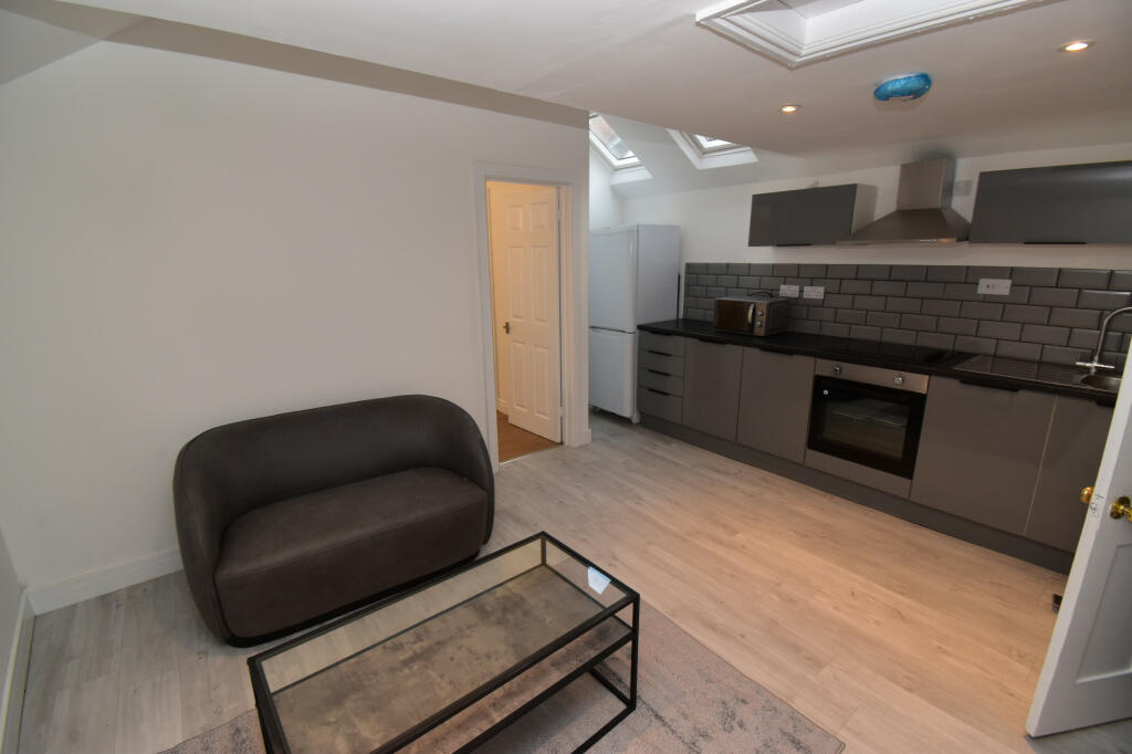 Additional property image - Bath Street, Leamington Spa