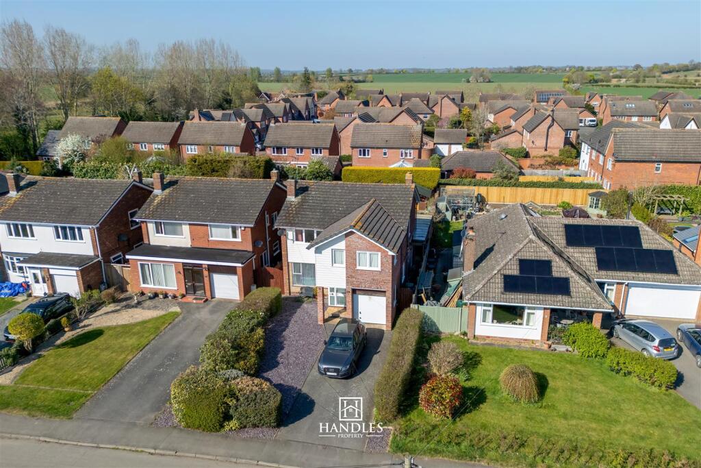 Main image of property: Stonebridge Lane, Long Itchington