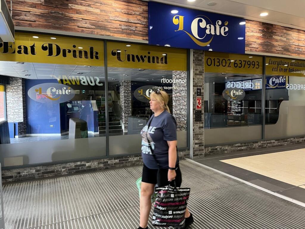 Main image of property: Frenchgate Shopping Centre, Unit 119, St. Sepulchre Gate, Doncaster, DN1 1SW