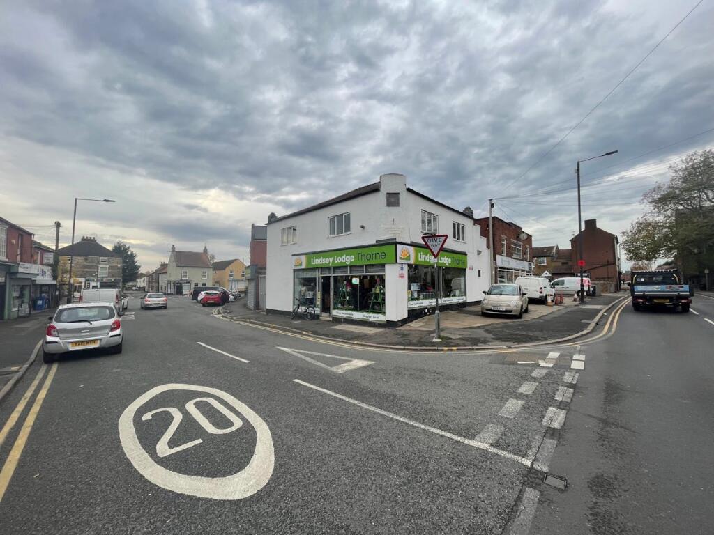 Main image of property: 22 The Green, Thorne, Doncaster, DN8 5AT