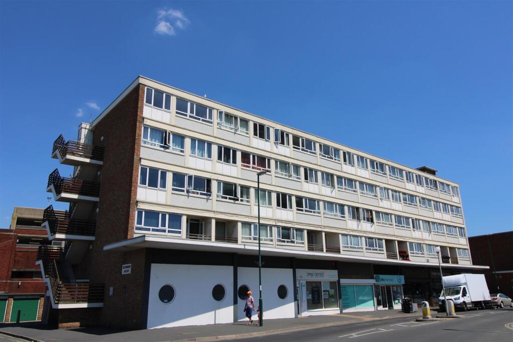 Main image of property: Richmond House, Queensway, BOGNOR REGIS