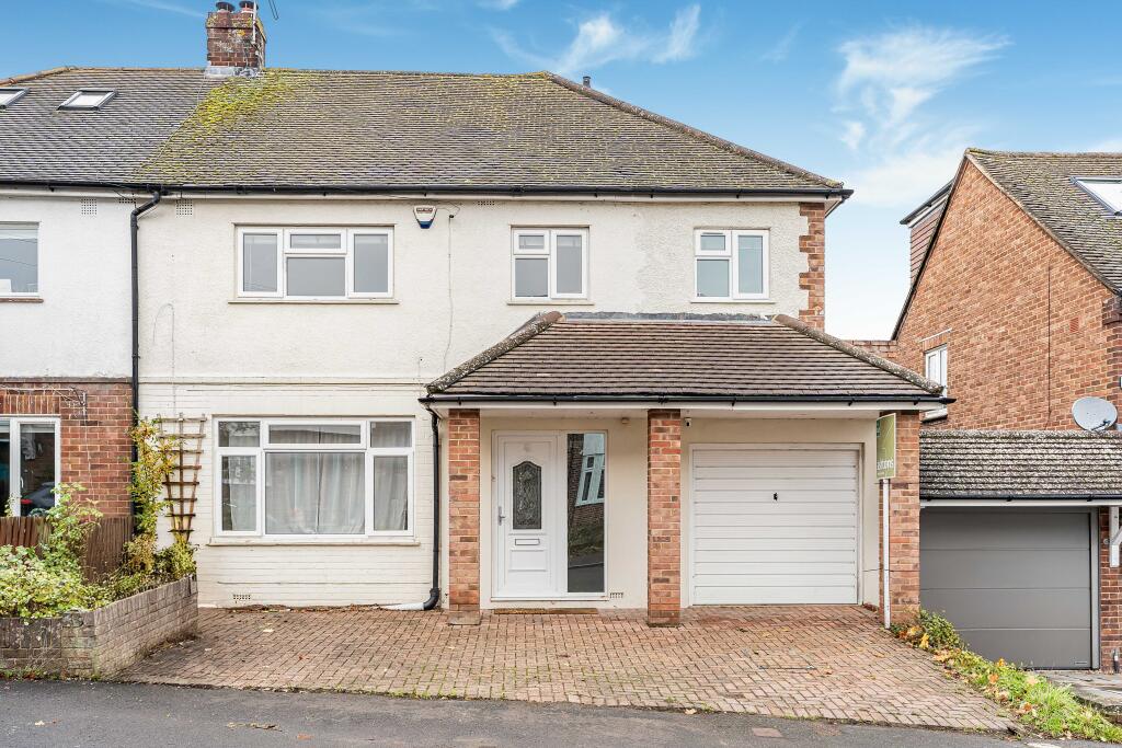 Main image of property: St. James Road, Harpenden, AL5